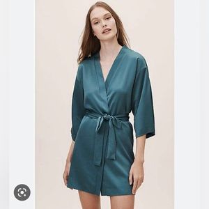 Flora Nikrooz Anthropologie Green Teal Silk Kimono Robe Bathrobe Medium NWOT
